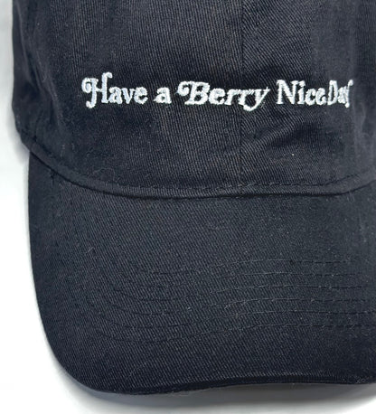 Gorra Have a Berry Nice Day
